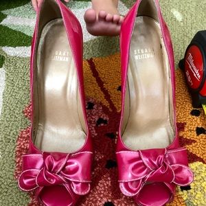 Stuart Weitzman 7.5 pink patent bow sandals